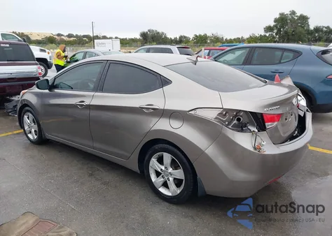 2013 Hyundai Elantra Gls/Limited from USA, damaged, VIN 5NPDH4AE4DH154554